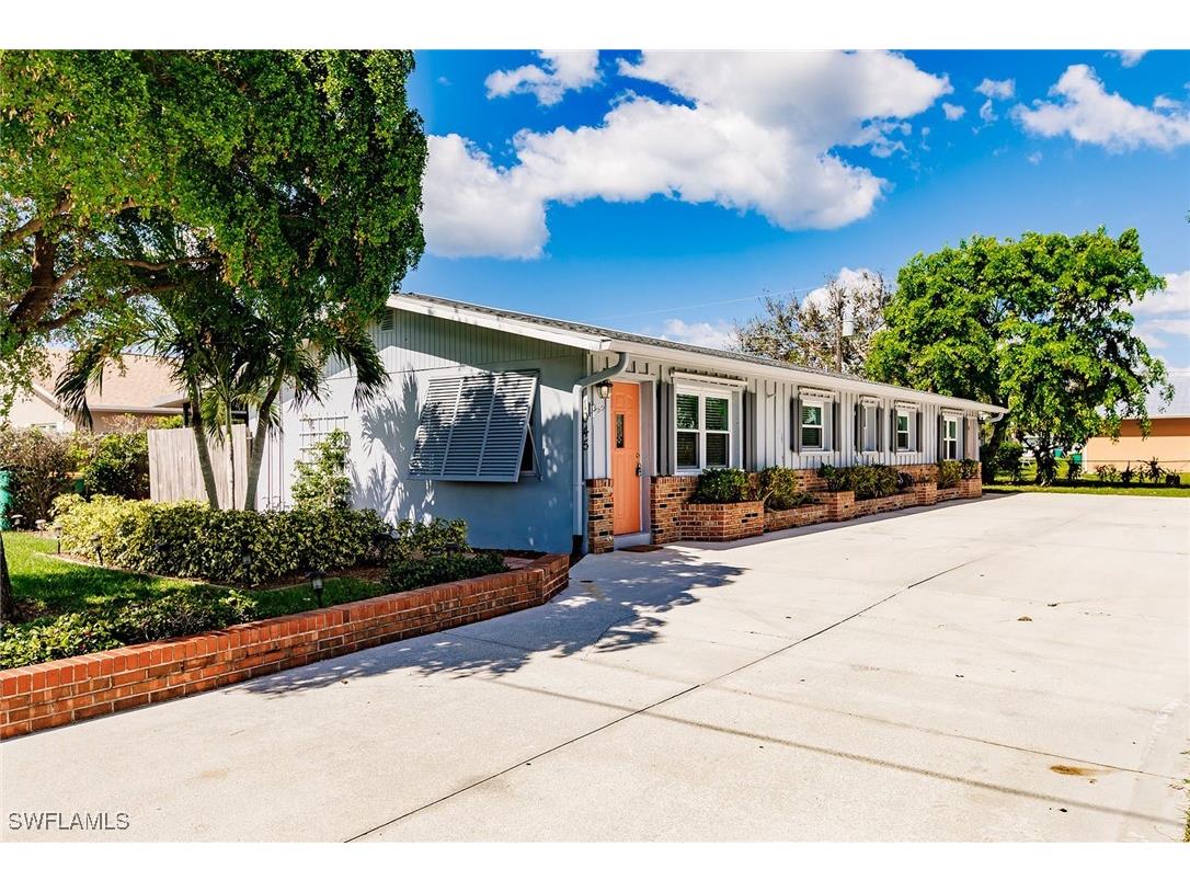 1045 Granada Boulevard Naples FL 34103 225003333 image1