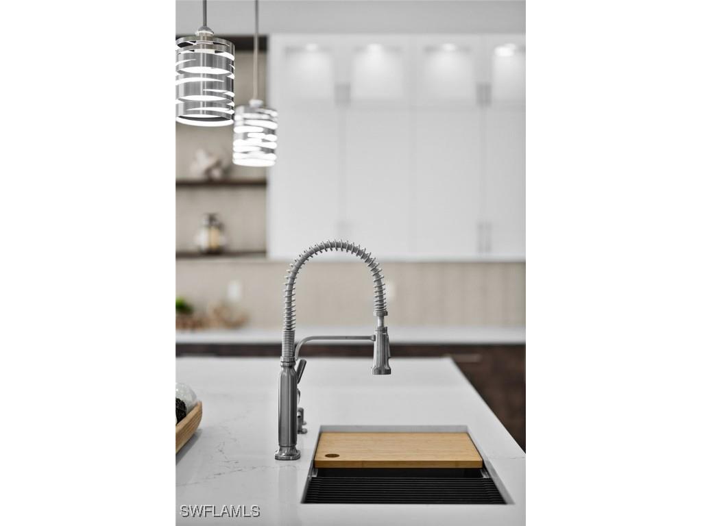 1045 Morningside Drive Naples FL 34103 225079976 image5