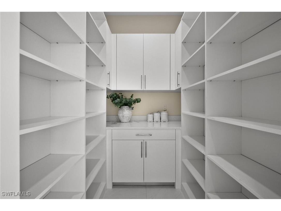 1045 Morningside Drive Naples FL 34103 225079976 image8