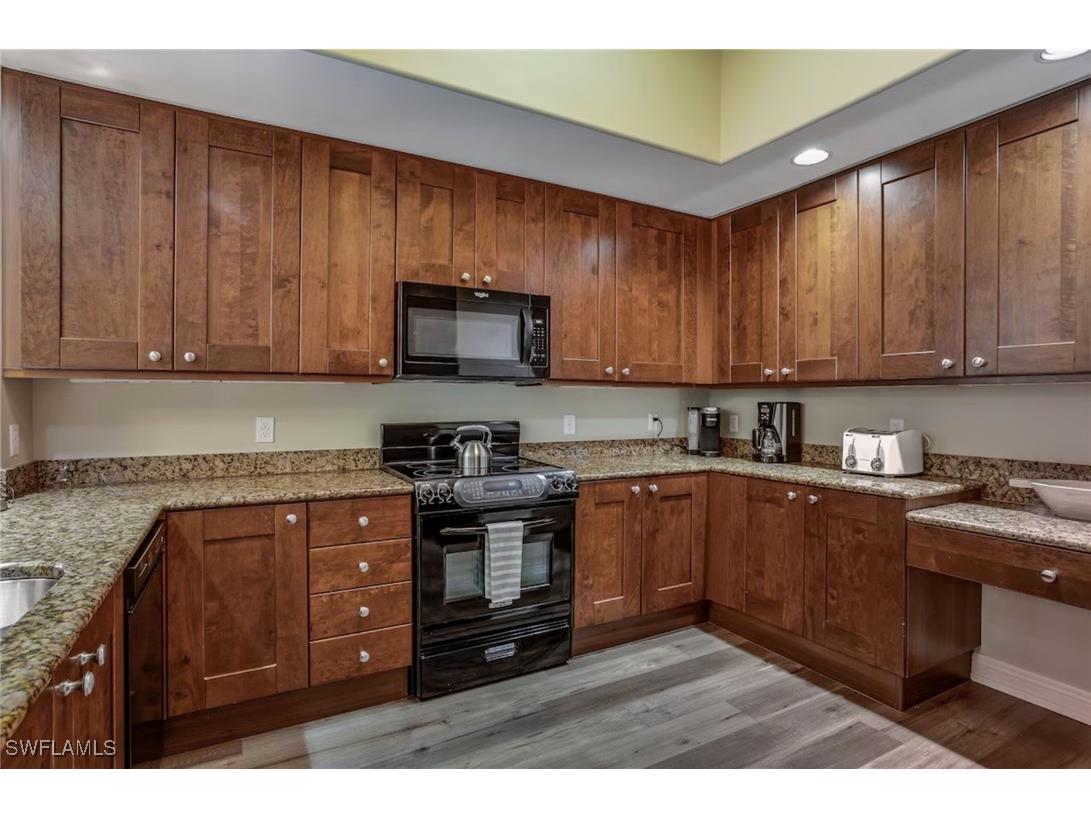 1045 Sandpiper Street #G204 Naples FL 34102 226002317 image5