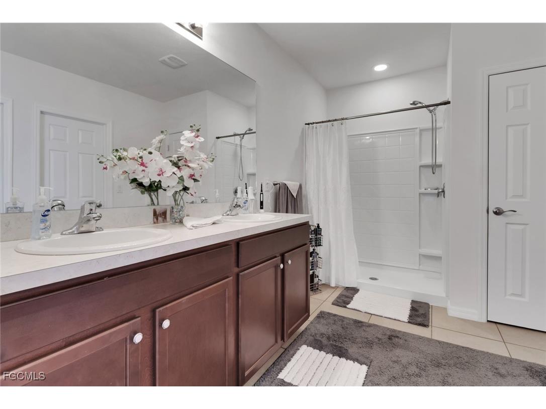 10452 Canal Brook Lane Lehigh Acres FL 33936 2025013729 image16