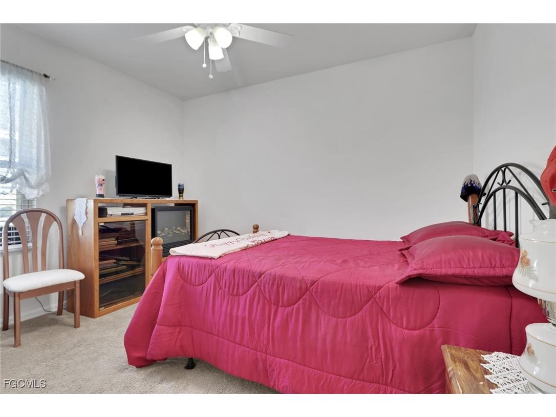 10452 Canal Brook Lane Lehigh Acres FL 33936 2025013729 image17