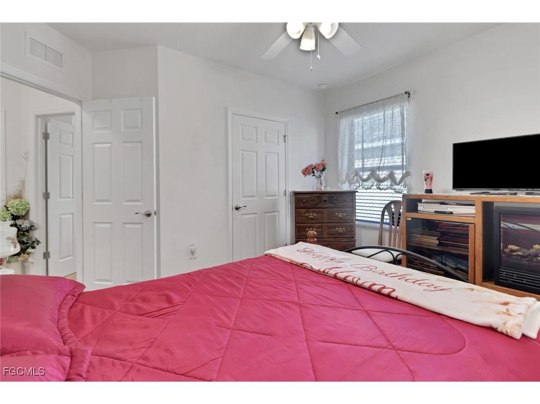 10452 Canal Brook Lane Lehigh Acres FL 33936 2025013729 image18