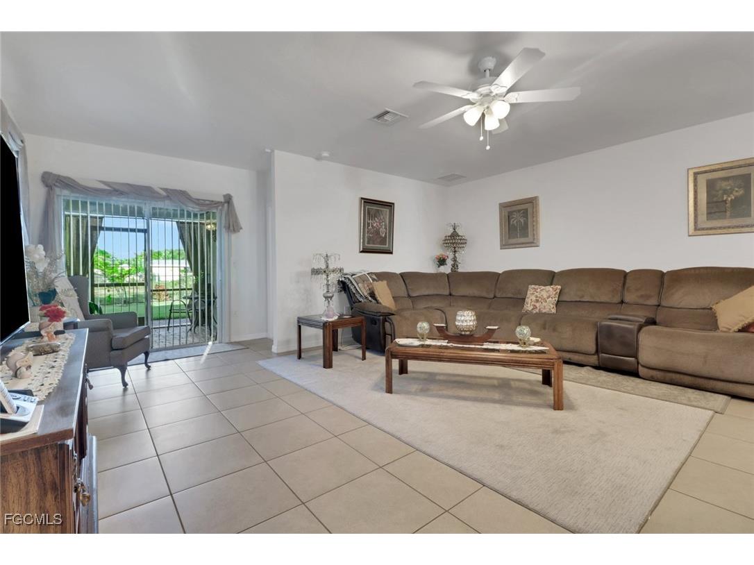 10452 Canal Brook Lane Lehigh Acres FL 33936 2025013729 image5