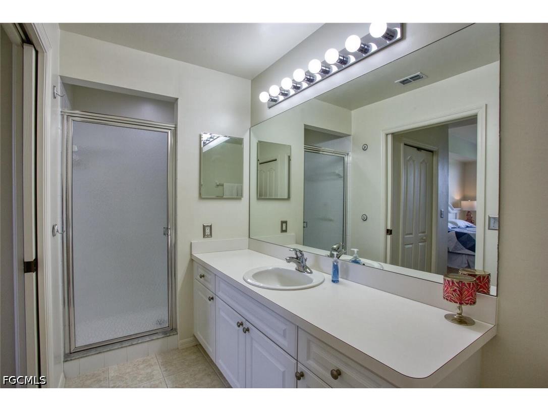 10453 Washingtonia Palm Way #3343 Fort Myers FL 33966 2026016986 image14