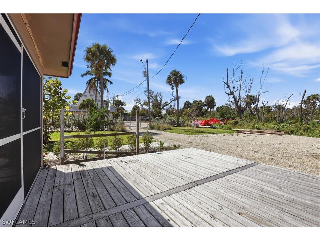 1046 Periwinkle Way Sanibel FL 33957 226011522 image9