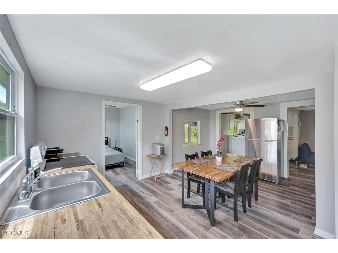 10464 Betsy Parkway Saint James City FL 33956 2025001113 image13