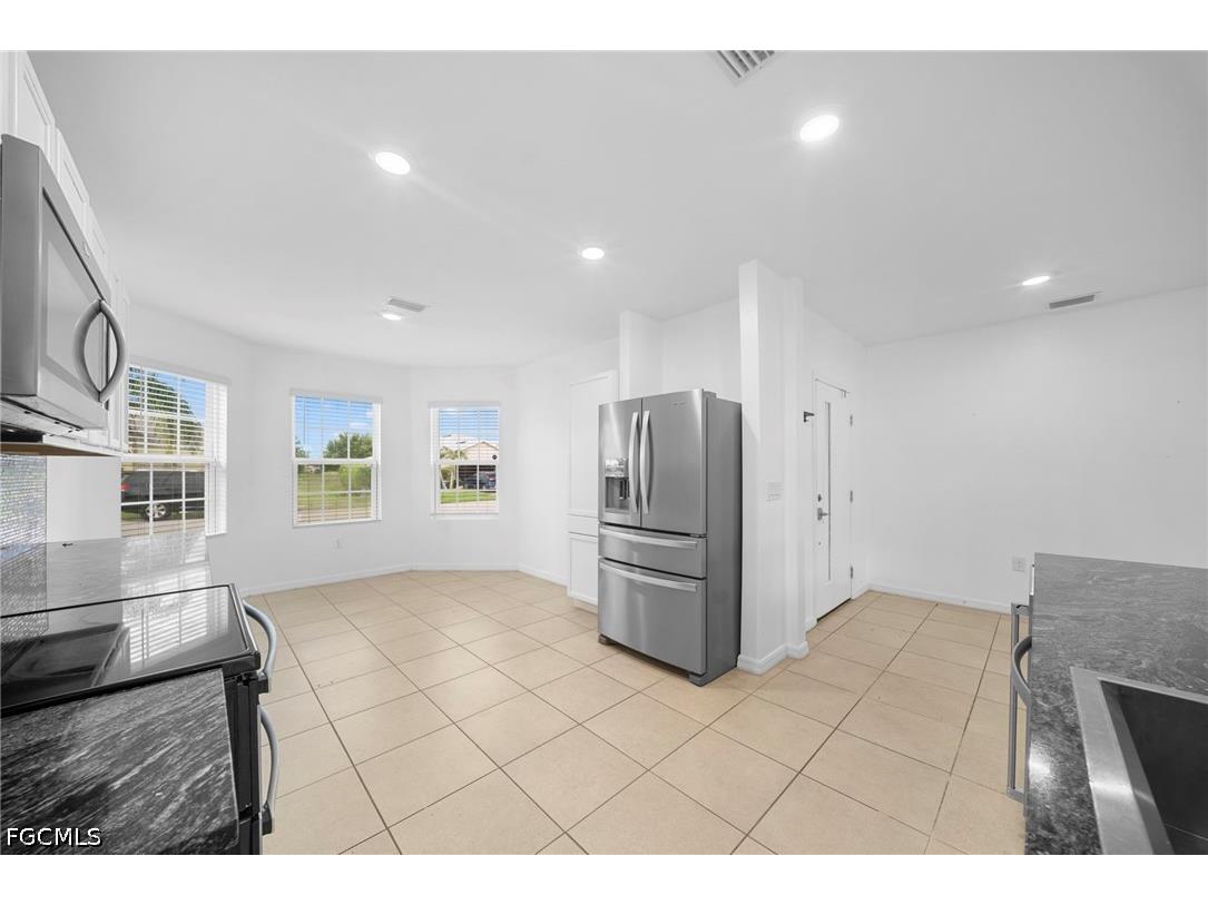 10464 Canal Brook Lane Lehigh Acres FL 33936 2026029273 image7