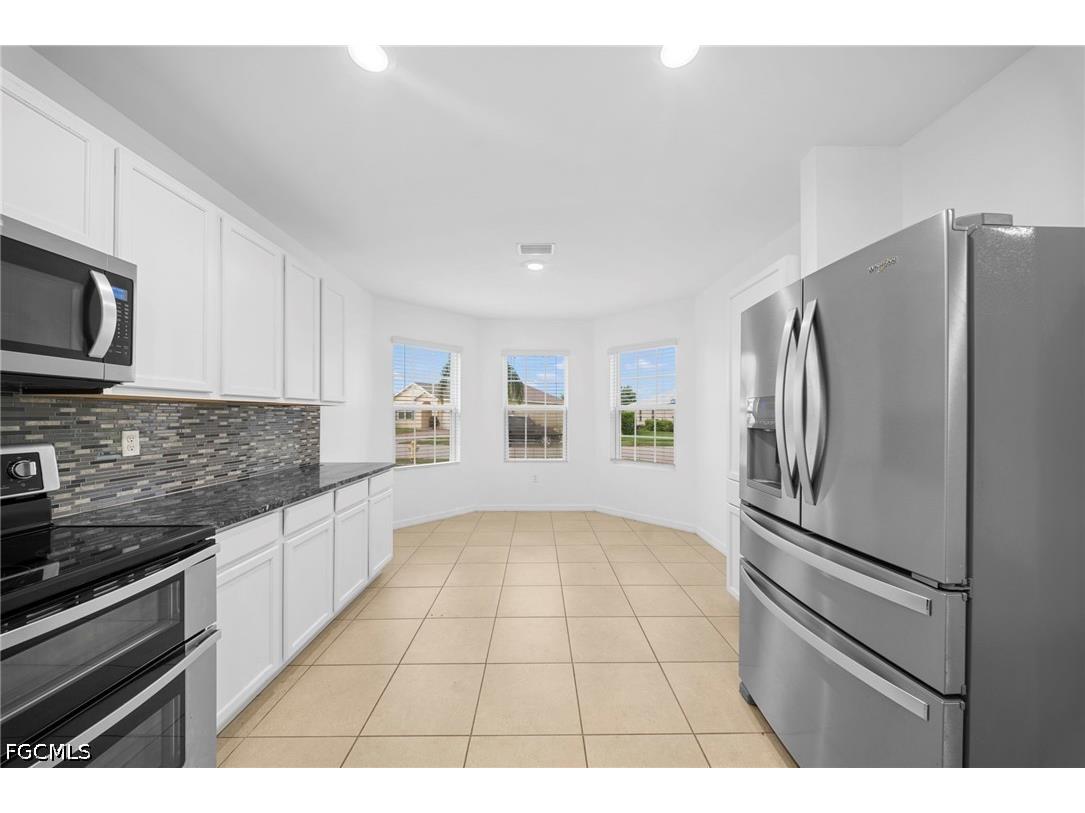10464 Canal Brook Lane Lehigh Acres FL 33936 2026029273 image8