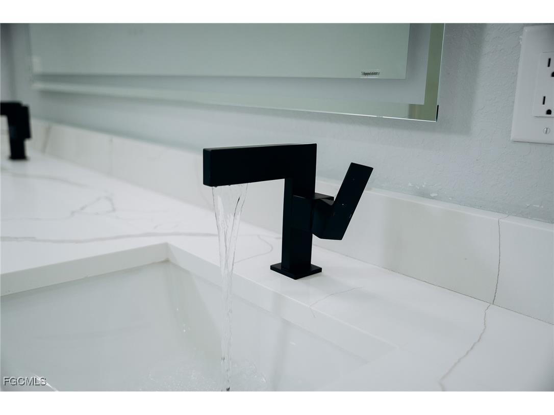 10474 Winnipeg Street Port Charlotte FL 33981 2025021824 image24