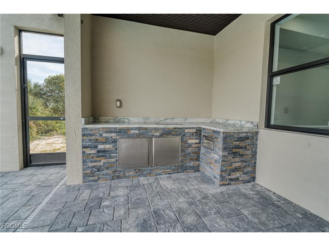 10474 Winnipeg Street Port Charlotte FL 33981 2025021824 image35