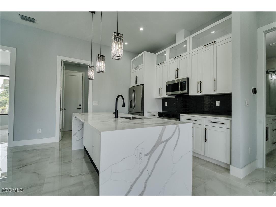 10474 Winnipeg Street Port Charlotte FL 33981 2025021824 image8