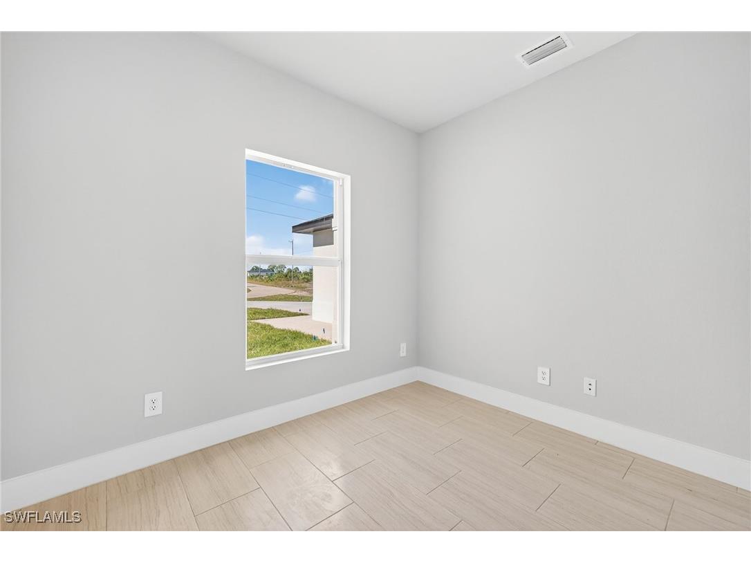 1047 Kirkwood Street Lehigh Acres FL 33974 225081369 image16