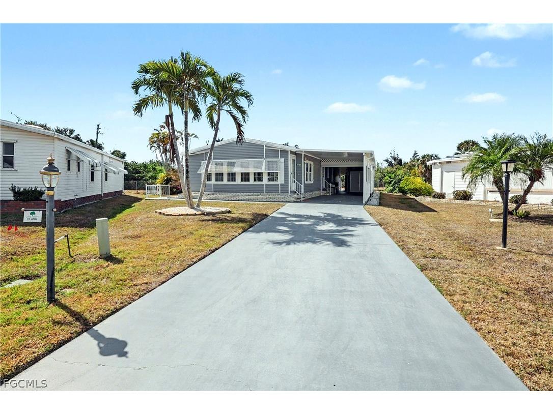 10473 Winchester Court Fort Myers FL 33908 2026008243 image1