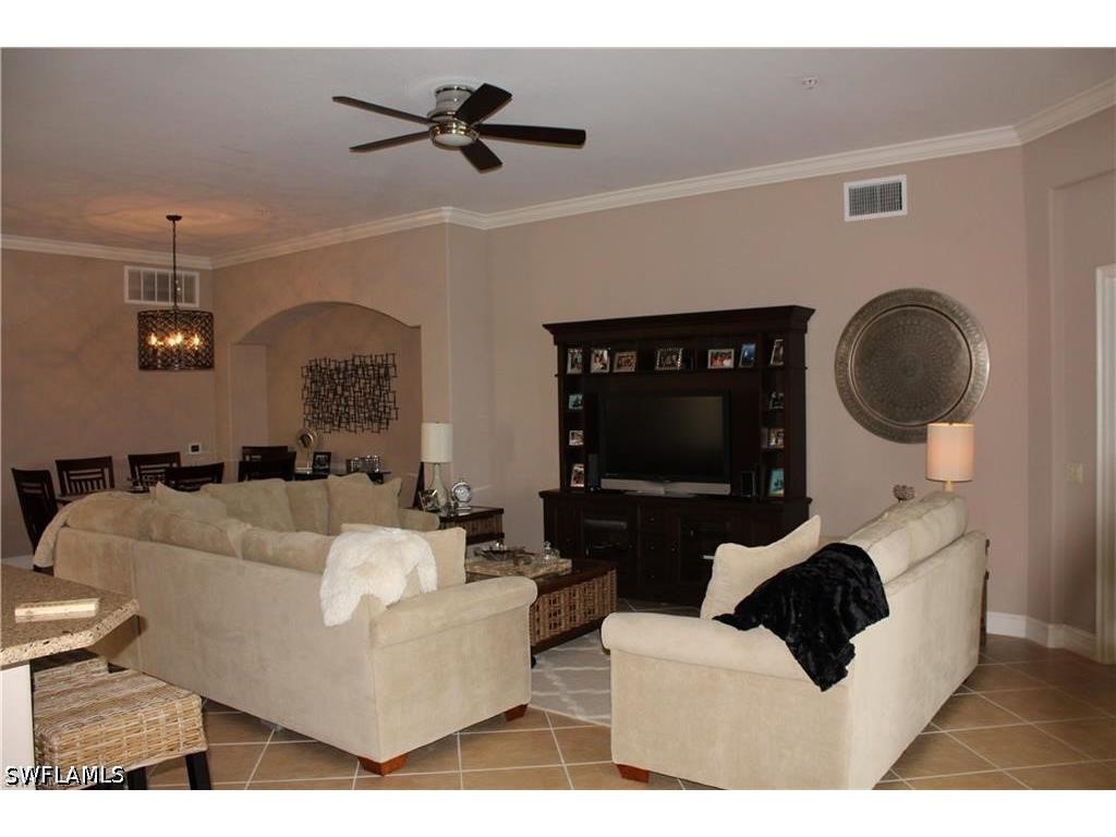 10474 Smokehouse Bay Drive #102 Naples FL 34120 226019568 image2