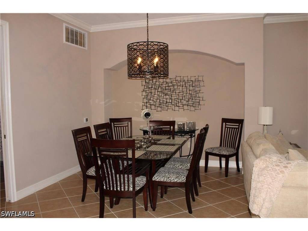 10474 Smokehouse Bay Drive #102 Naples FL 34120 226019568 image3