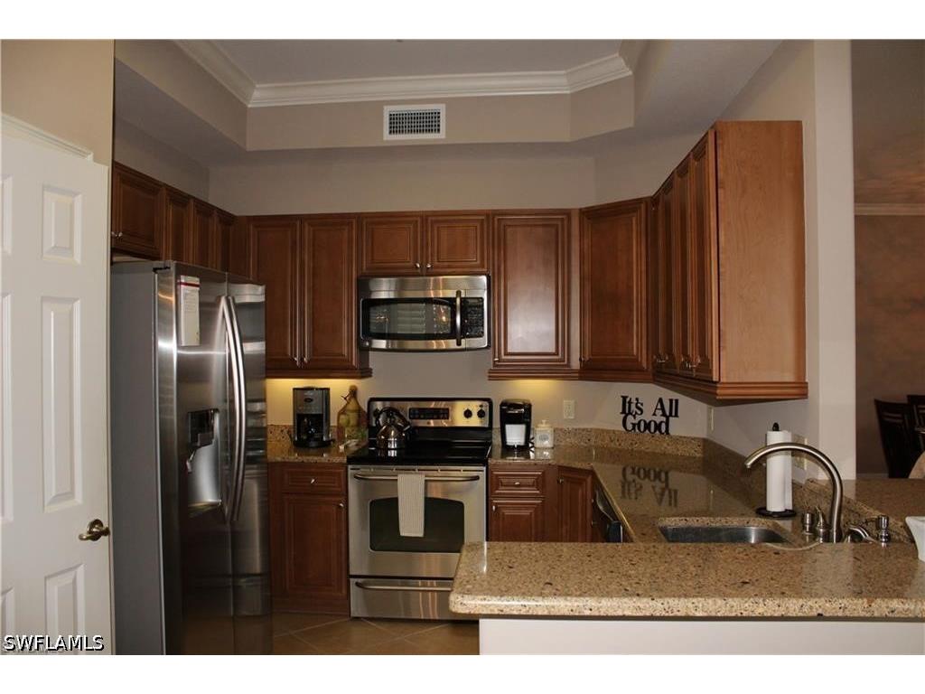 10474 Smokehouse Bay Drive #102 Naples FL 34120 226019568 image4