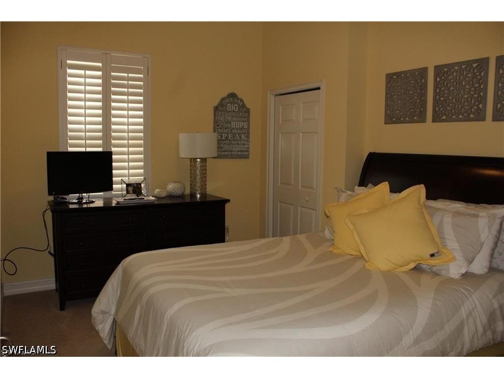 10474 Smokehouse Bay Drive #102 Naples FL 34120 226019568 image8