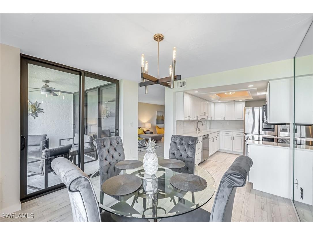 10475 Gulf Shore Drive #112 Naples FL 34108 225076216 image11