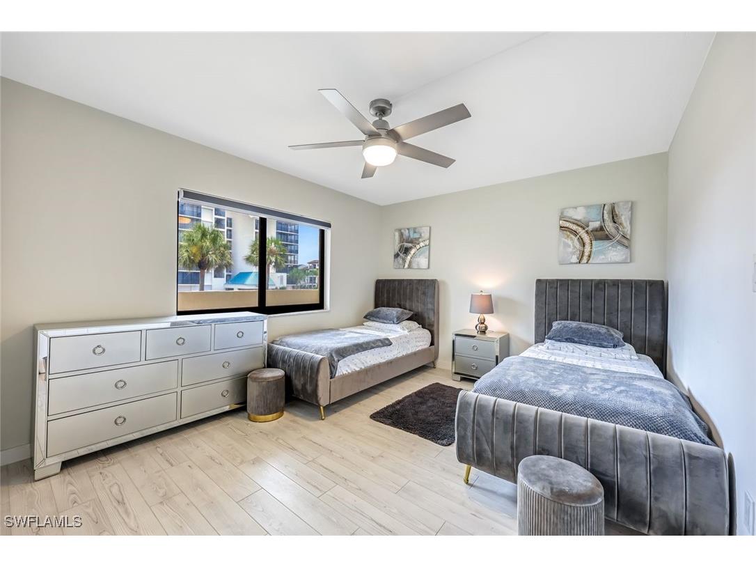 10475 Gulf Shore Drive #112 Naples FL 34108 225076216 image16