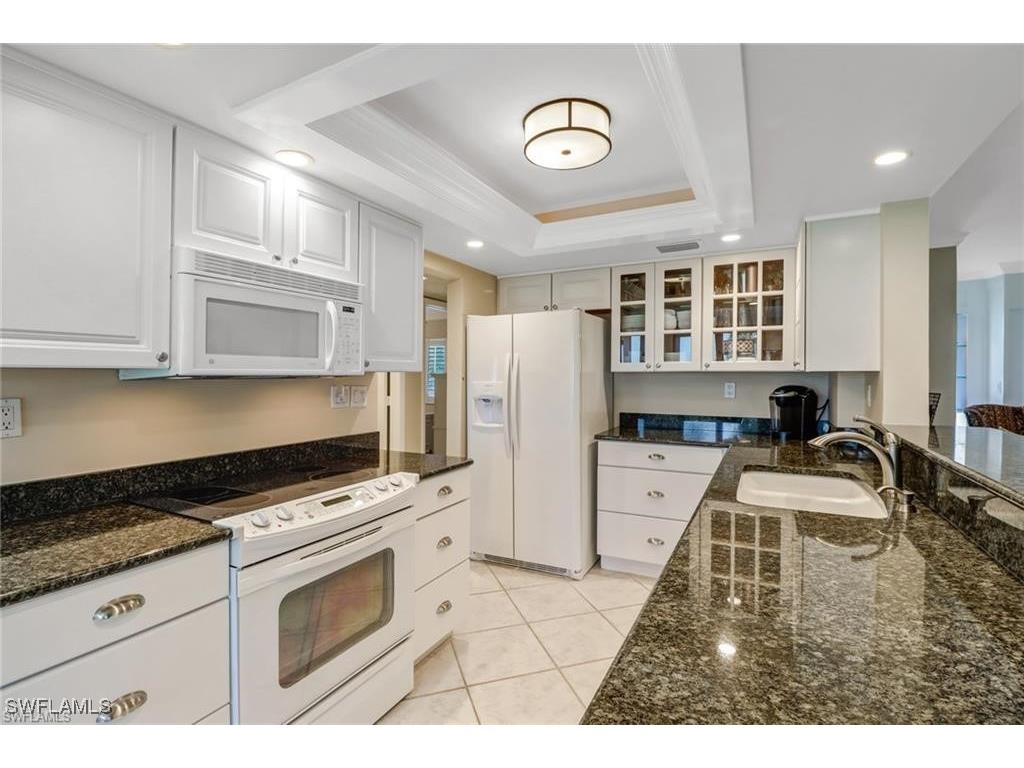 10475 Gulf Shore Drive #114 Naples FL 34108 225073600 image7