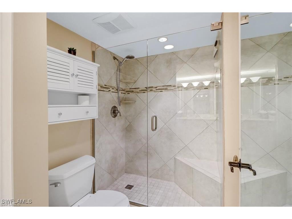 10475 Gulf Shore Drive #114 Naples FL 34108 225073600 image9