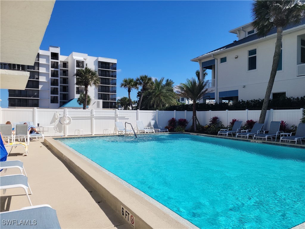 10475 Gulf Shore Drive #124 Naples FL 34108 225000044 image39