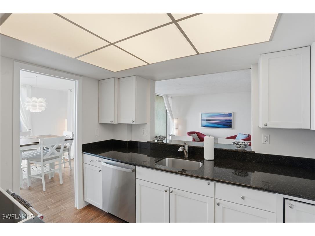 10475 Gulf Shore Drive #132 Naples FL 34108 225081525 image17