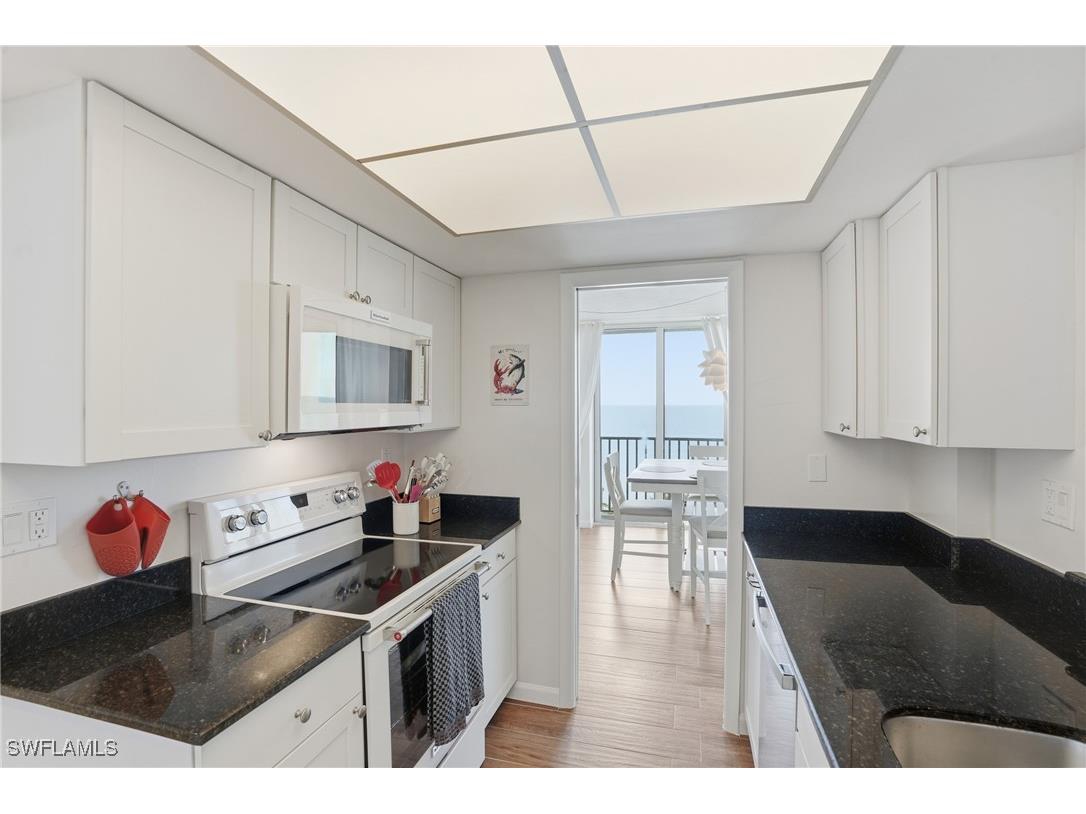 10475 Gulf Shore Drive #132 Naples FL 34108 225081525 image18