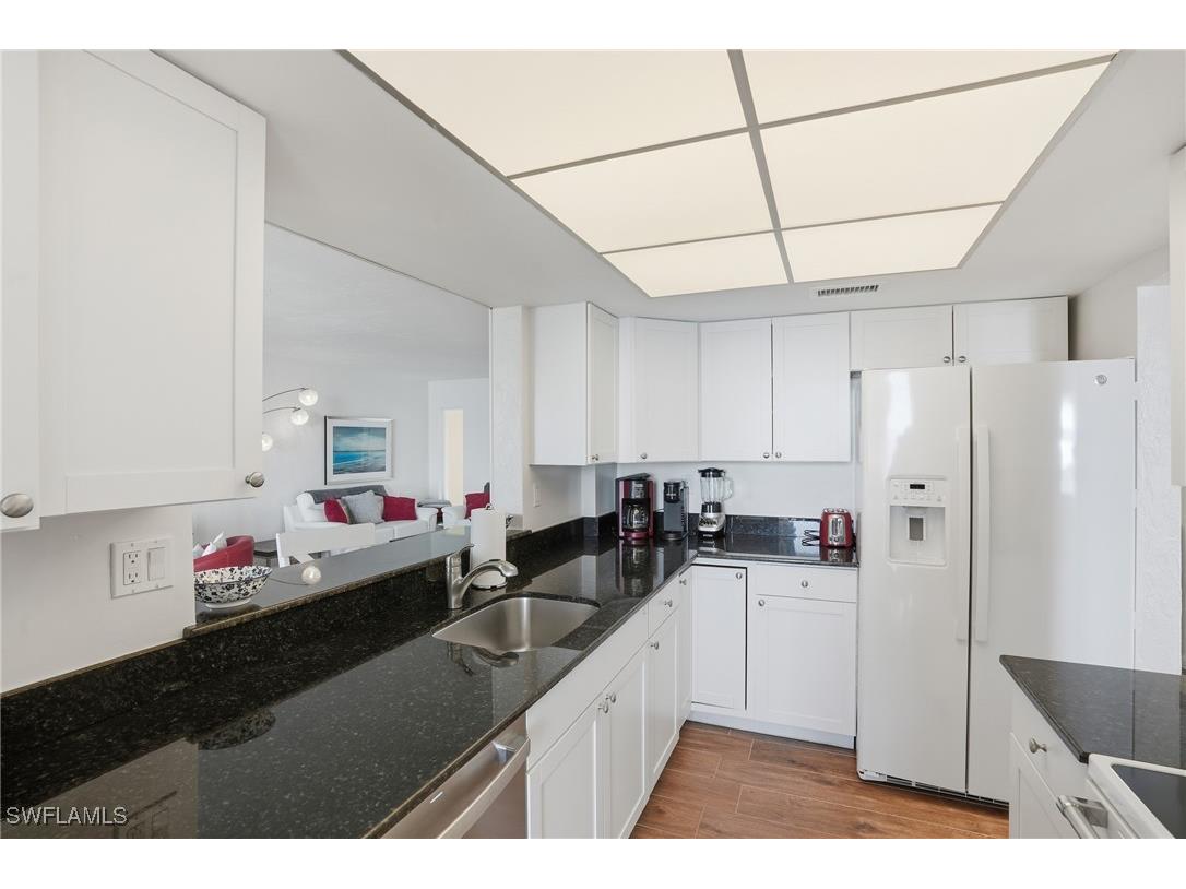 10475 Gulf Shore Drive #132 Naples FL 34108 225081525 image20