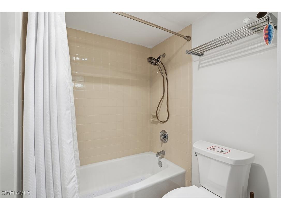 10475 Gulf Shore Drive #132 Naples FL 34108 225081525 image27