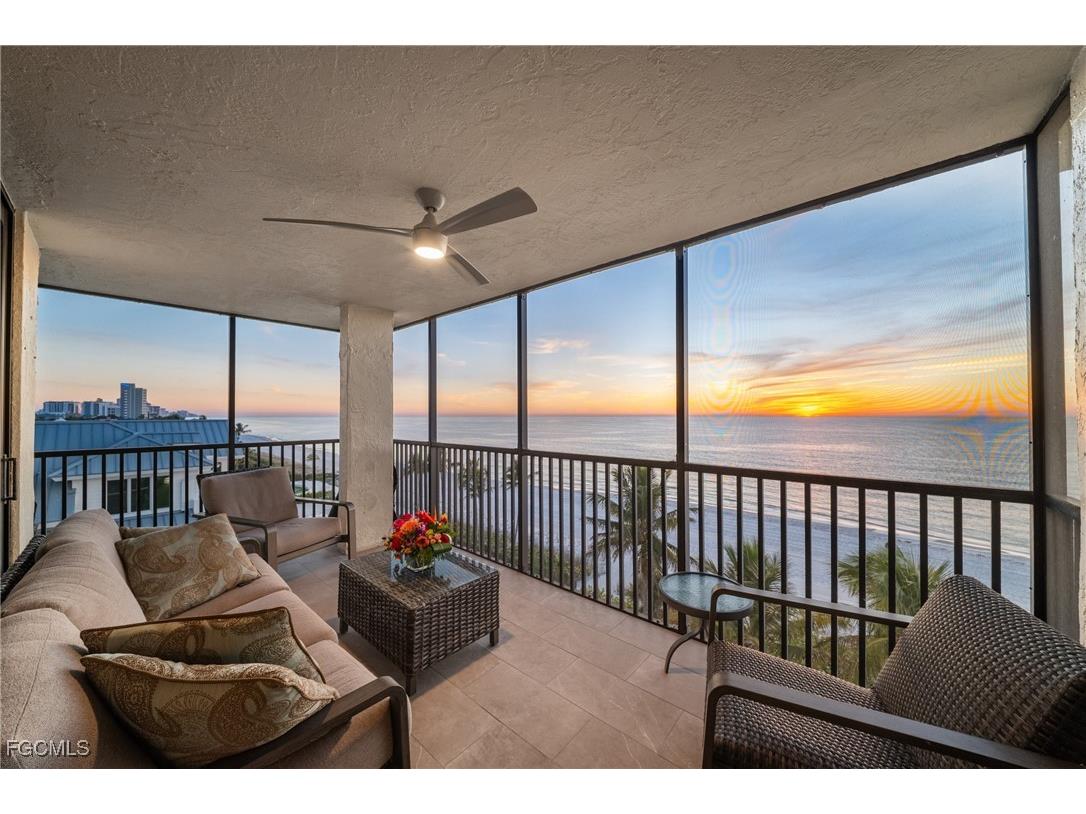 10475 Gulf Shore Drive #161 Naples FL 34108 2026005514 image1