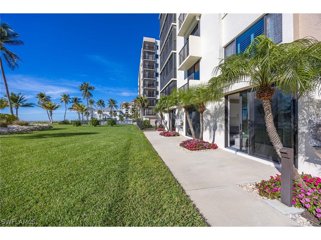 10475 Gulf Shore Drive #162 Naples FL 34108 225045356 image22