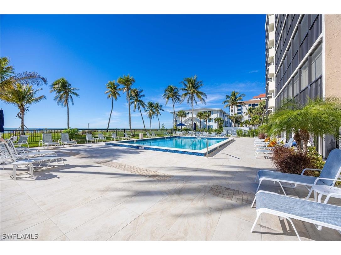 10475 Gulf Shore Drive #162 Naples FL 34108 225045356 image27