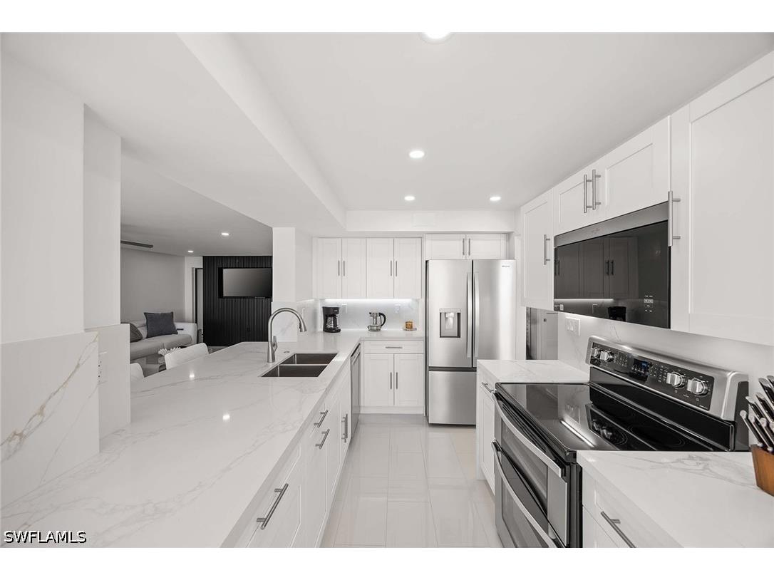 10475 Gulf Shore Drive #162 Naples FL 34108 226018828 image8