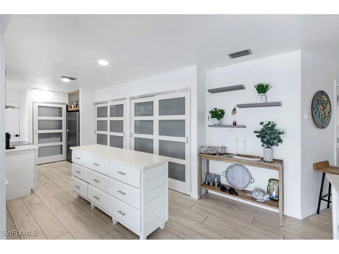 1048 Cottonwood Court Marco Island FL 34145 225062496 image9