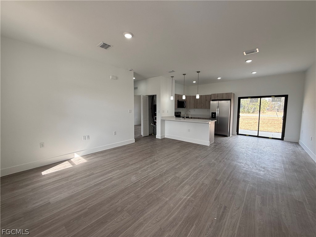 1048 Jay Court Labelle FL 33935 2025025966 image3