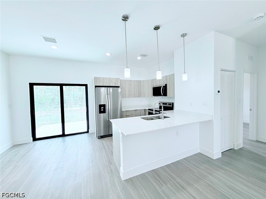 1048 Jay Court Labelle FL 33935 2026031369 image2