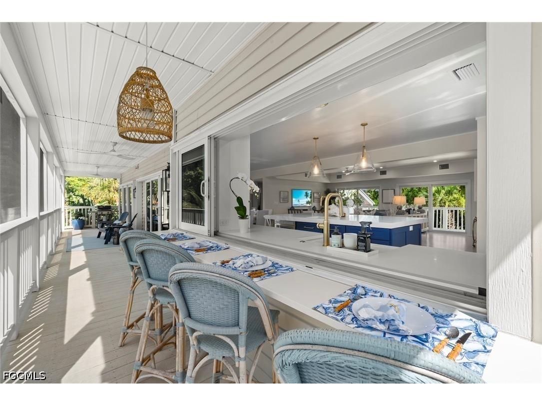 1048 Kings Crown Drive Sanibel FL 33957 2026027616 image15