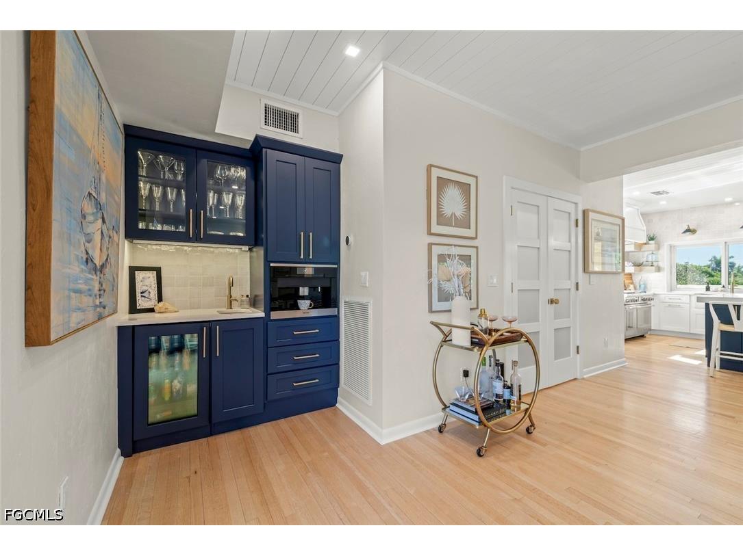 1048 Kings Crown Drive Sanibel FL 33957 2026027616 image17