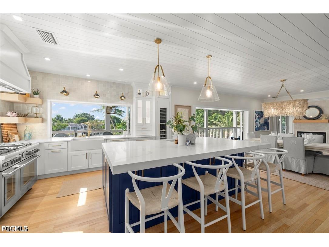 1048 Kings Crown Drive Sanibel FL 33957 2026027616 image9