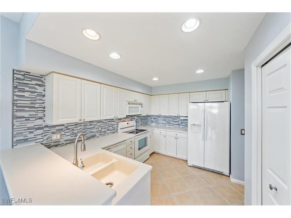 10482 Autumn Breeze Drive #102 Estero FL 34135 226001600 image9