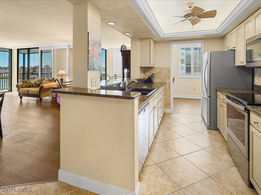 10482 Gulf Shore Drive #233 Naples FL 34108 226001269 image15