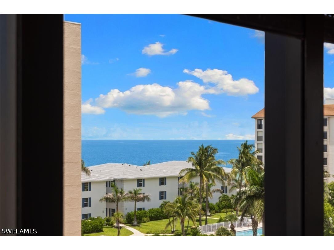 10482 Gulf Shore Drive #251 Naples FL 34108 226025600 image26