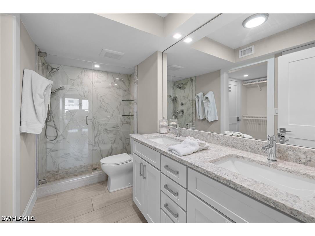 10482 Gulf Shore Drive #251 Naples FL 34108 226025600 image27