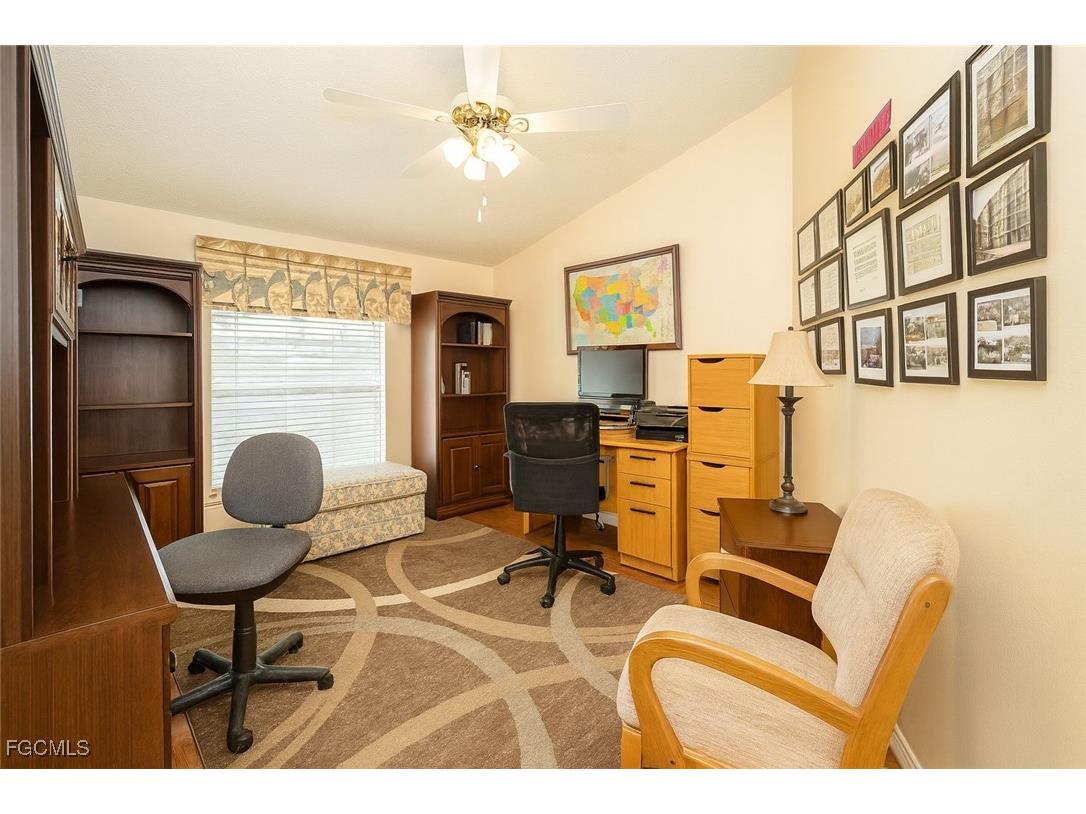 10482 Winchester Court Fort Myers FL 33908 2025006137 image16