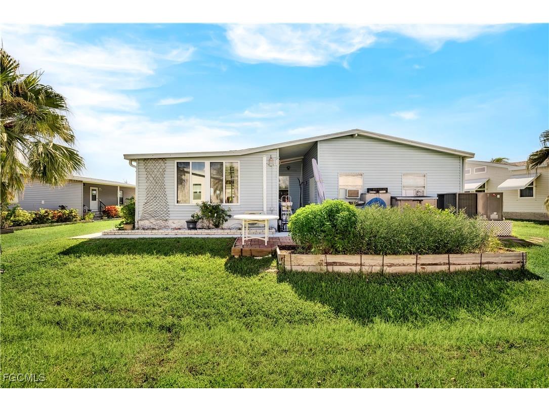 10482 Winchester Court Fort Myers FL 33908 2025006137 image18