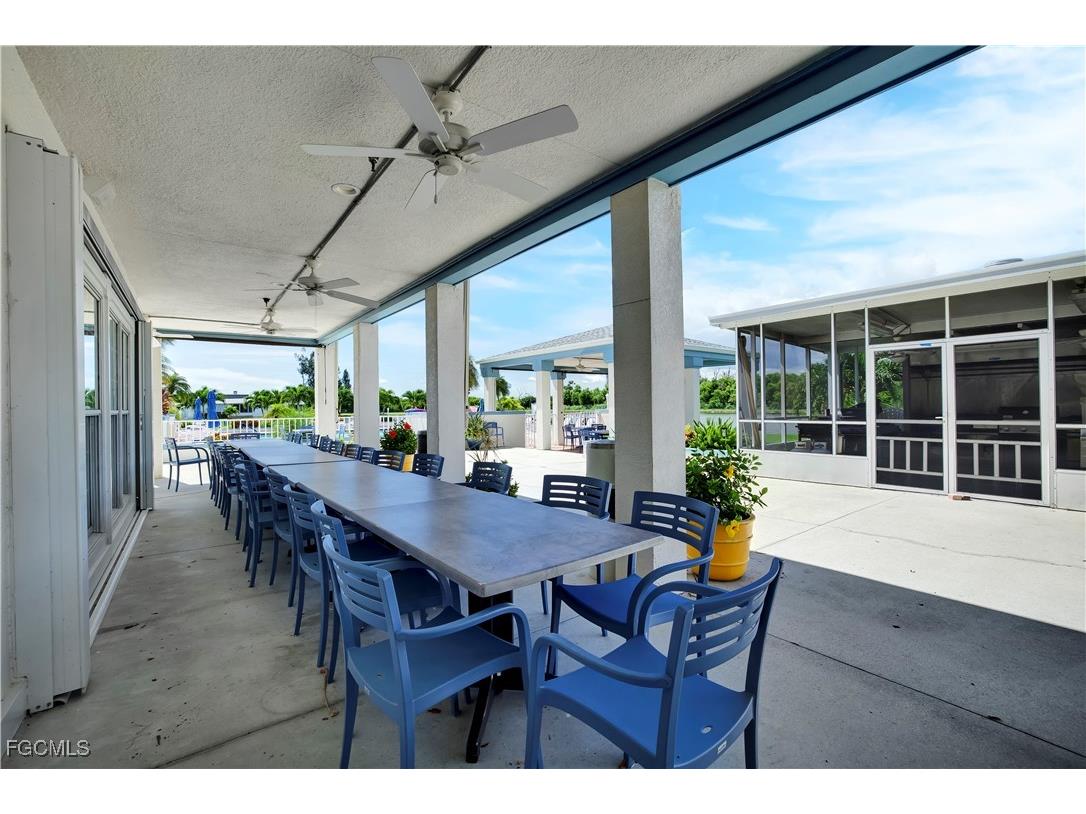 10482 Winchester Court Fort Myers FL 33908 2025006137 image24