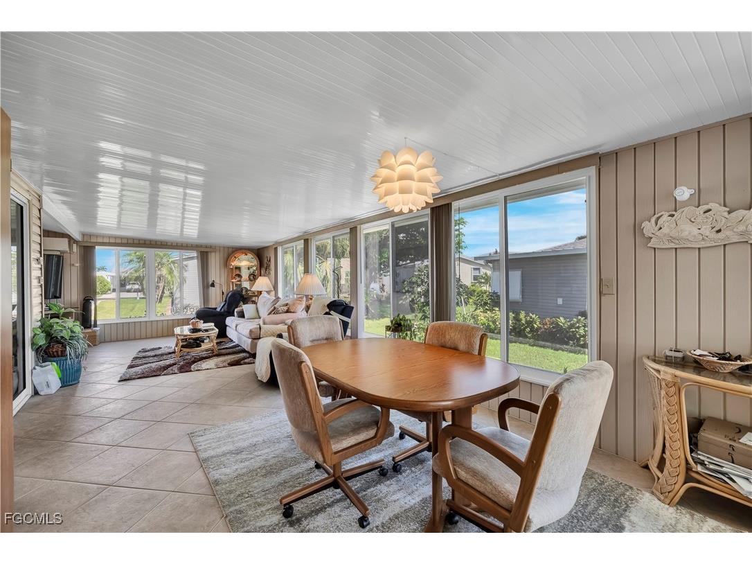 10482 Winchester Court Fort Myers FL 33908 2025006137 image4