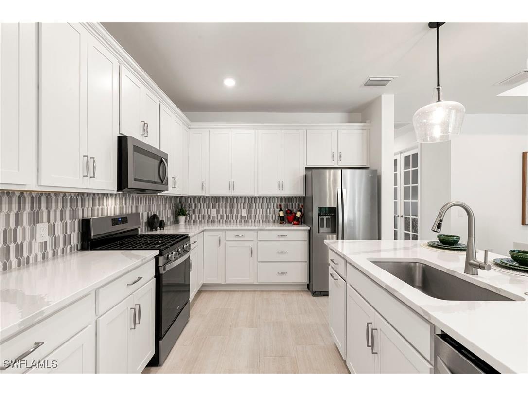 10483 Ventana Lane Naples FL 34120 225079141 image14